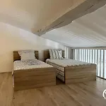 Sous Les Toits Hébergement de vacances *