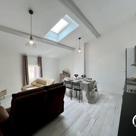 Sous Les Toits Canet